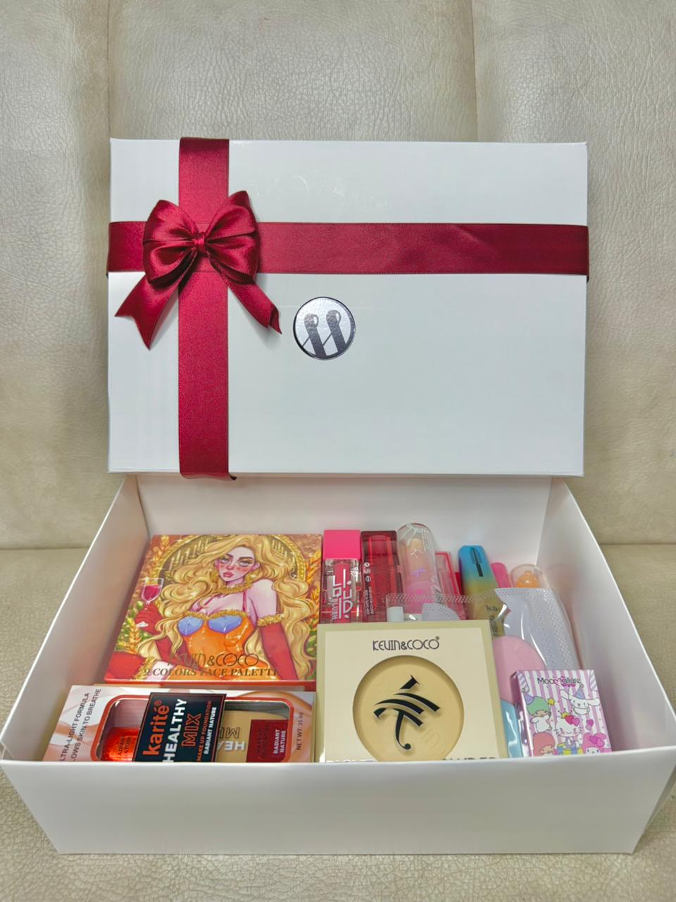 Kit Coqueta 16 Productos – Belleza y Estilo Personalizado