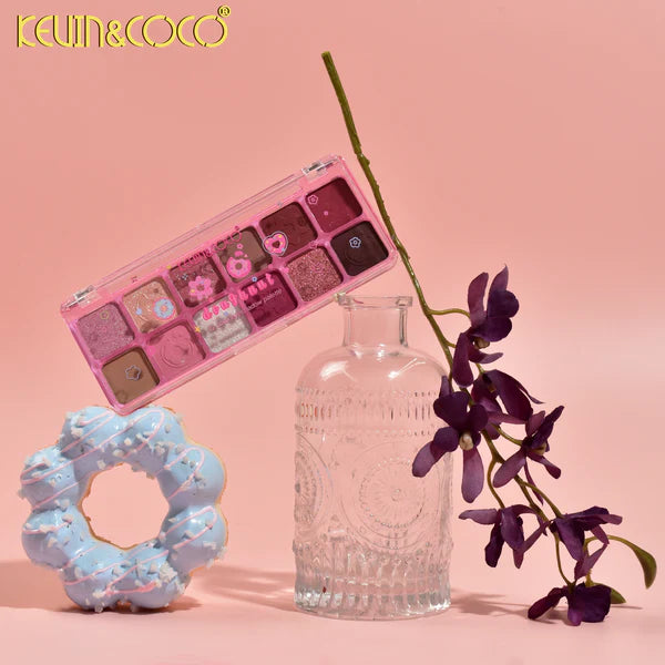 Paleta de Sombras 12 Tonos – Colores Intensos y Duraderos